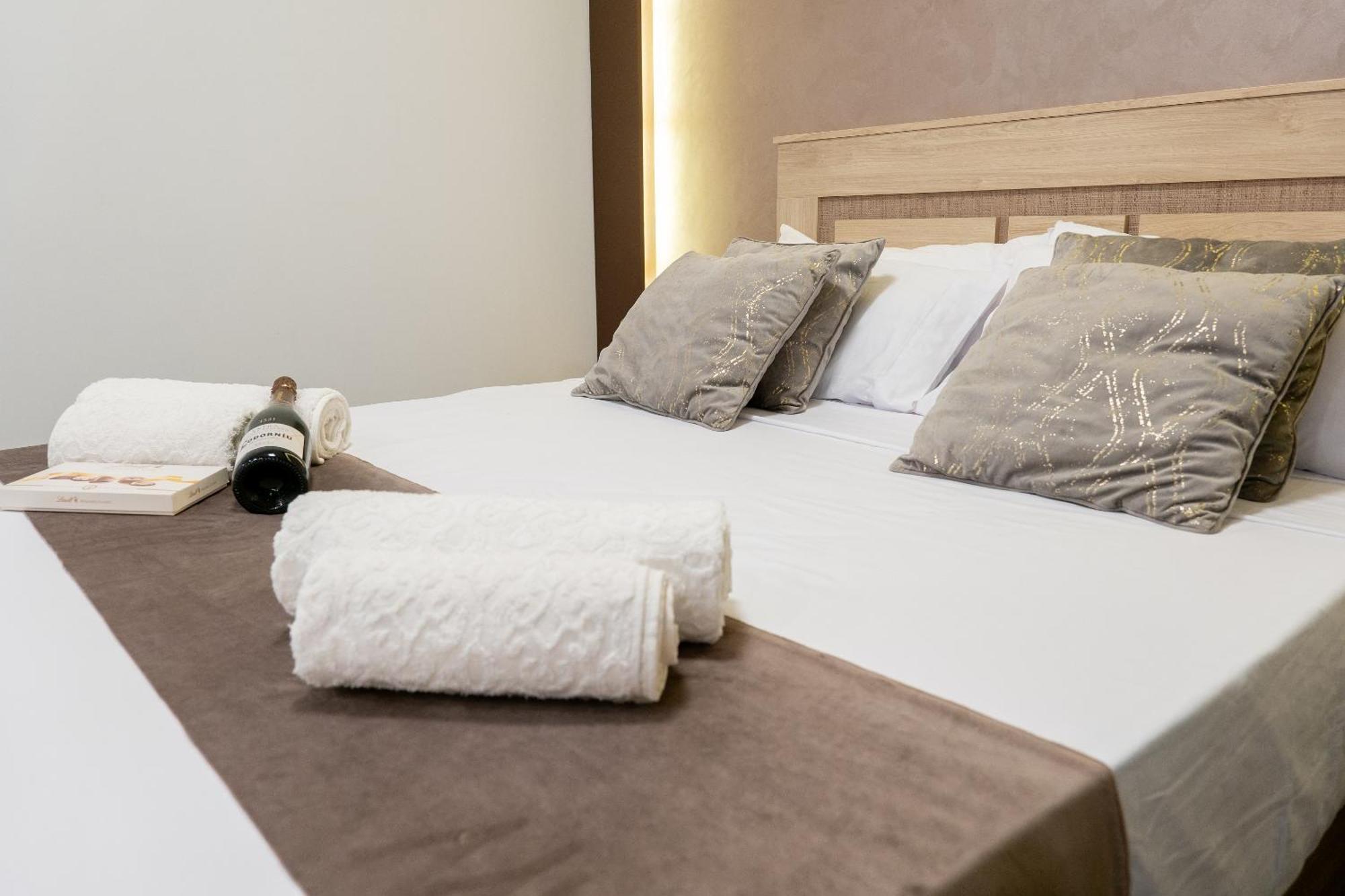 Apartamento Turistico Lux Center 발렌시아 외부 사진